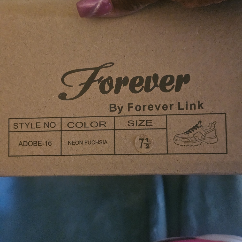 Forever Link Pink and White Women's Sneakers - Picture 8 of 8